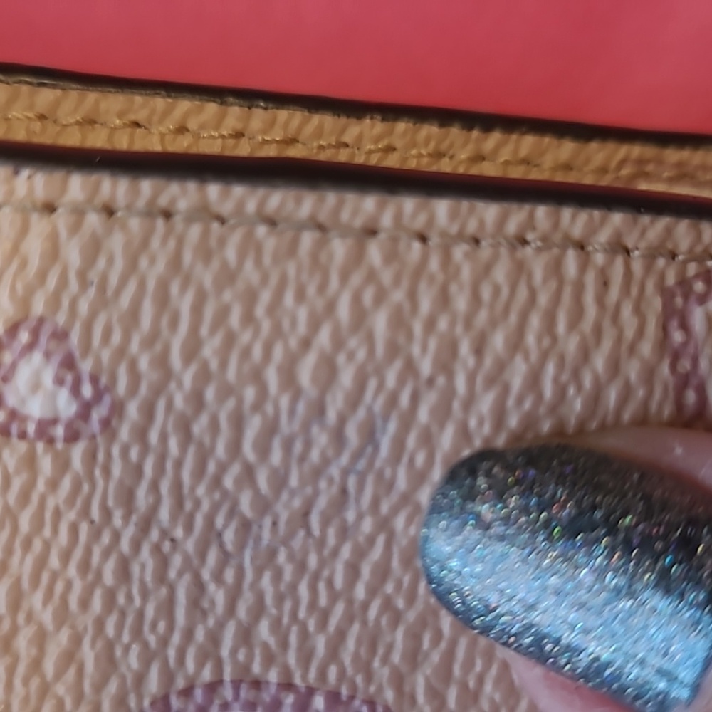 Coach Western Heart Beige Heart Pattern Crossbody And Bonus Card Holder Keychain - Picture 5 of 16